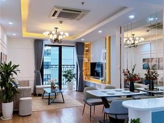 Cần cho thuê căn góc 3 phòng ngủ sáng thoáng, nội thất đầy đủ