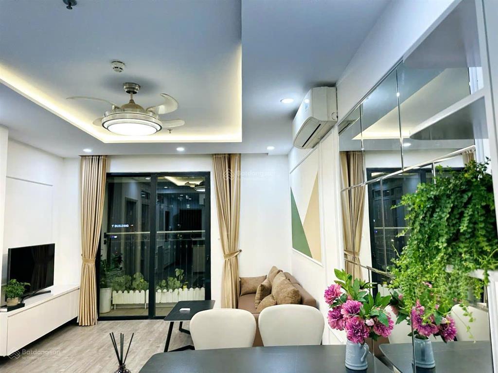 Cho thuê căn hộ 2 phòng ngủ times city, diện tích 75m, nội thất đầy đủ