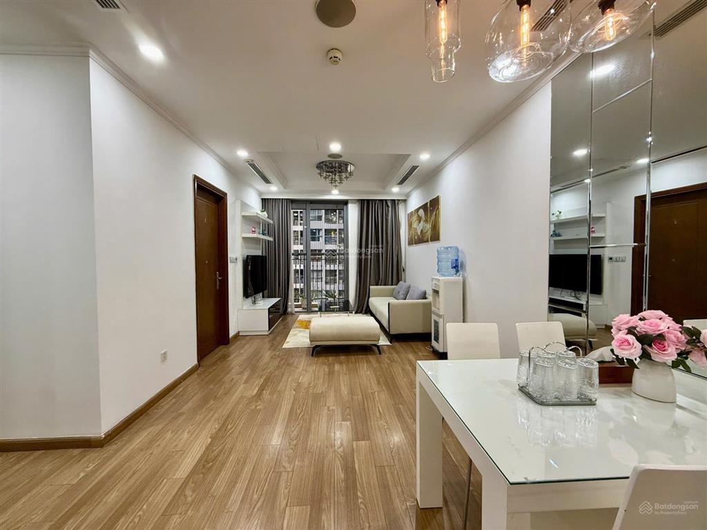 Cho thuê căn hộ 2pn, 2wc, 79m2 tại park hill premium  times city, 15 triệu vnd, view đẹp