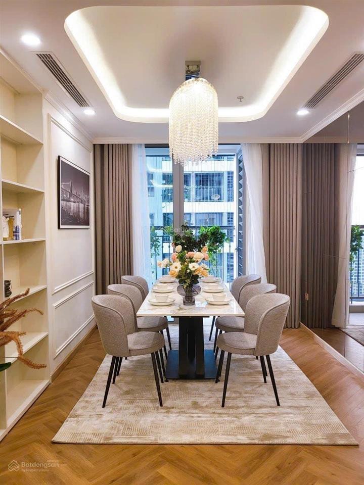 Cho thuê căn hộ 4pn, 3wc, 150m2 tại park hill premium  times city, giá siêu hời, 30 triệu vnd
