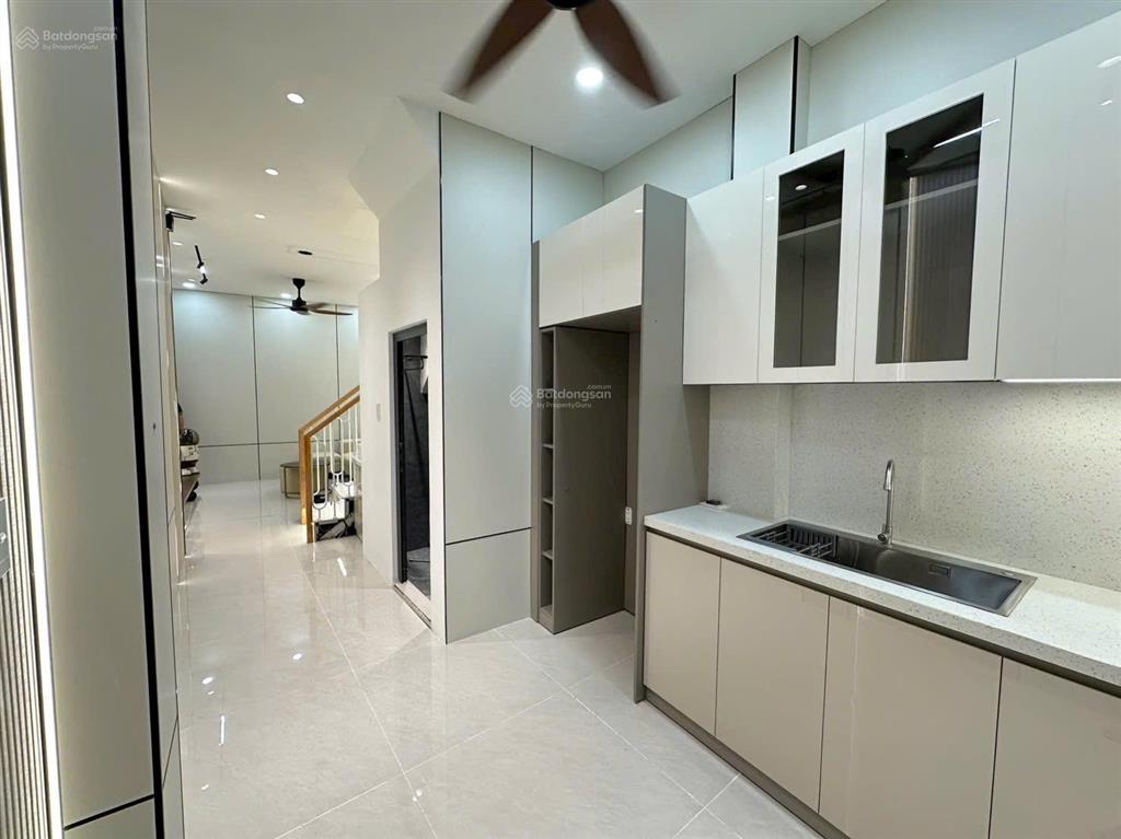 Bán nhà riêng  nguyễn văn quá  đông hưng thuận