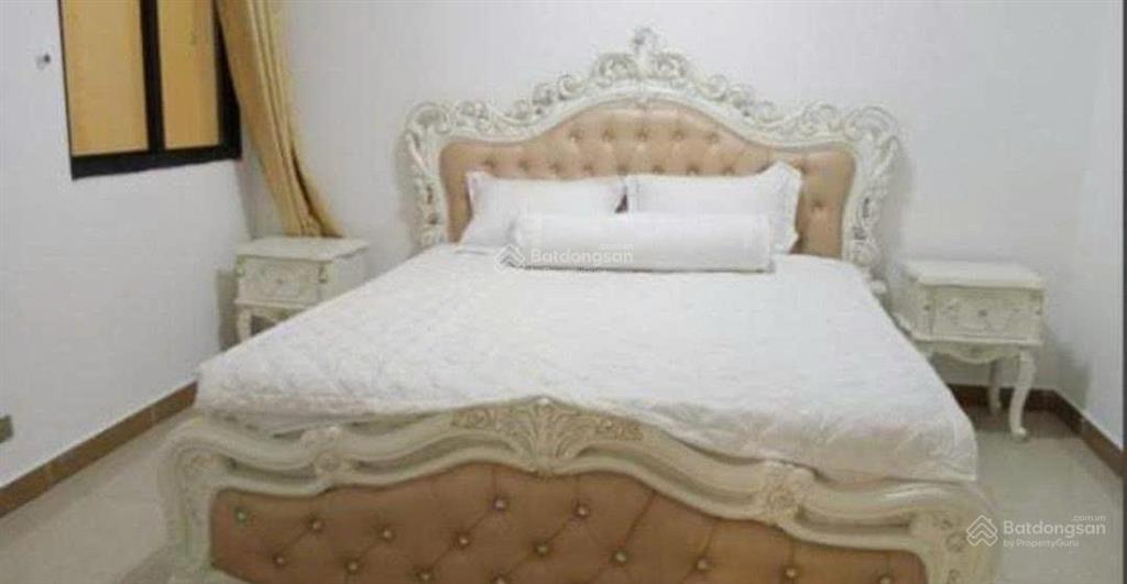 Cần bán căn hộ 90m2 có nội thất giá 3 tỷ 100, thiết kế 2 pn  0909 770 ***