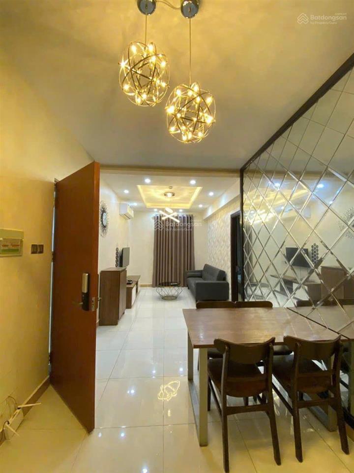 Căn hộ 3 phòng ngủ 97 m2 diện tích căn góc, giá 11 tr/tháng nhà nội thất dính tường. h 0909 770 ***