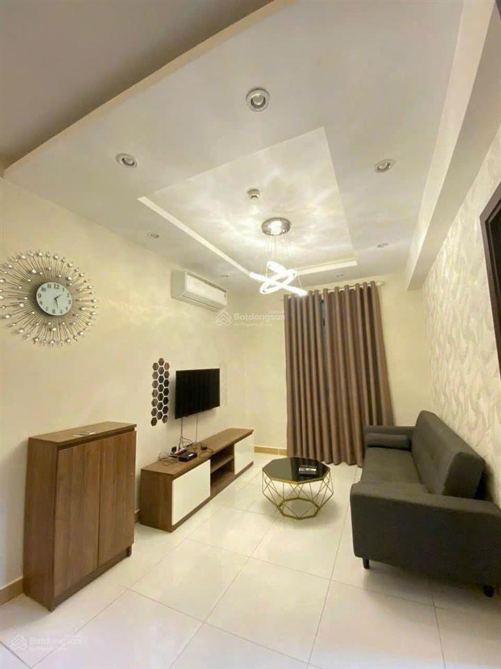 Căn hộ 3 phòng ngủ 97 m2 diện tích căn góc, giá 11 tr/tháng nhà nội thất dính tường. h 0909 770 ***