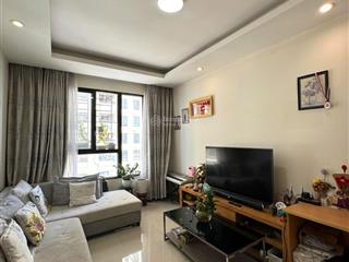 Giá sốc, kẹt tiền cần bán gấp căn hộ 97 m2 có 3 pn, giá 3 tỷ, có nội thất 0909 770 ***
