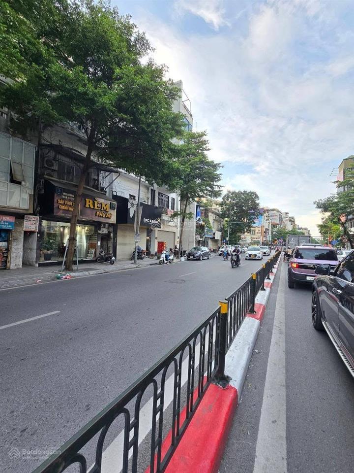 Cần bán gấp nhà chính chủ phố tôn đức thắng đống đa 45m 5 tầng lô góc oto kinh doanh  0972 472 ***