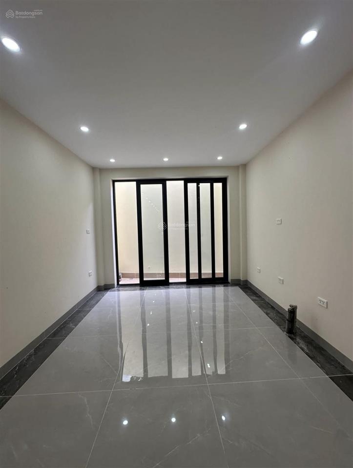Bán gấp trong tuần nhà phố vệ hồ xuân la 61m 5 tầng thang máy lô góc oto 5m nhỉnh 15 tỷ