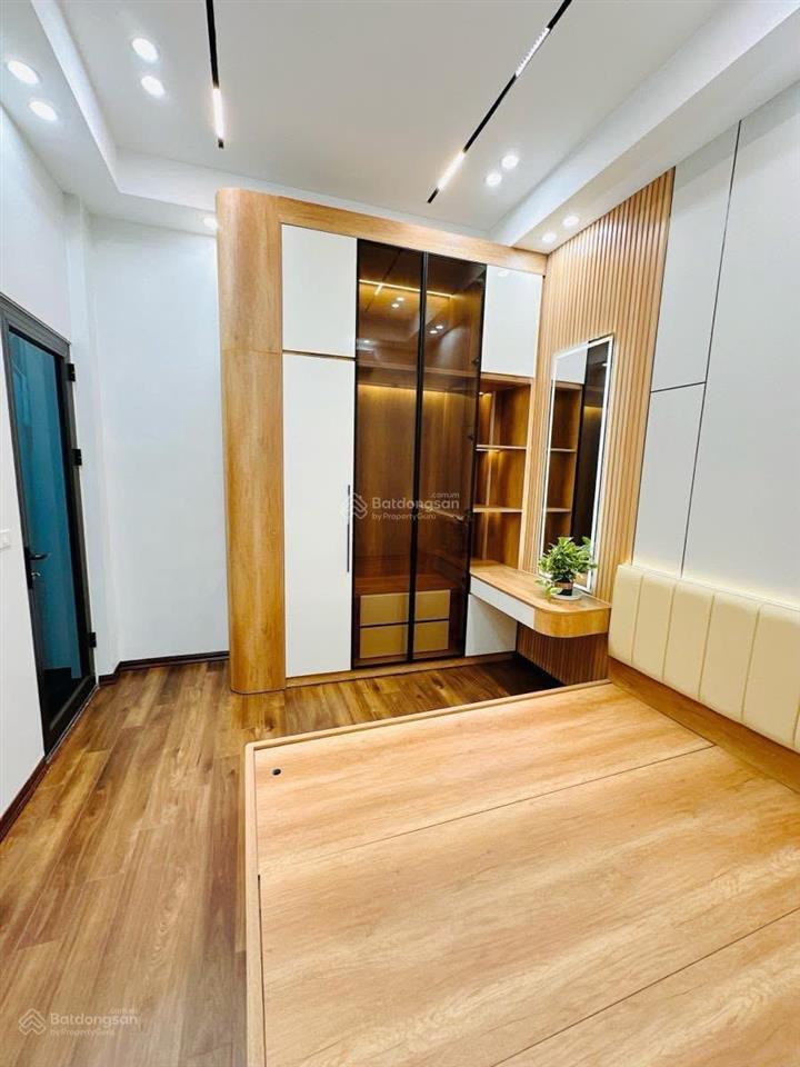 Hàng bún ba đình 5 tầng thang máy full nội thất ở ngay nhỉnh 9 tỷ tl mạnh
