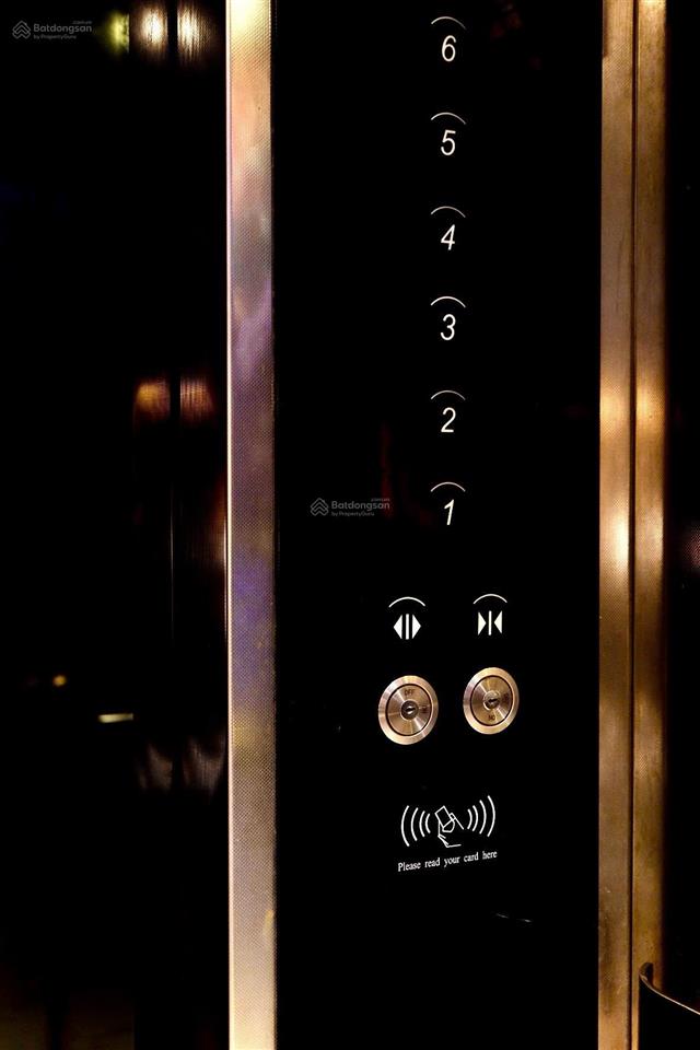 Bán nhà phố từ hoa yên hoa tây hồ 70m2  8t thang máy giá hơn 39 tỷ có thương lượng