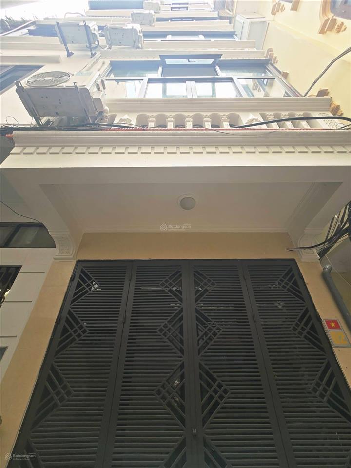 Chính chủ bán gấp nhà phố từ hoa xuân diệu quảng an tây hồ 35m 8 tầng tháng máy lô góc view hồ