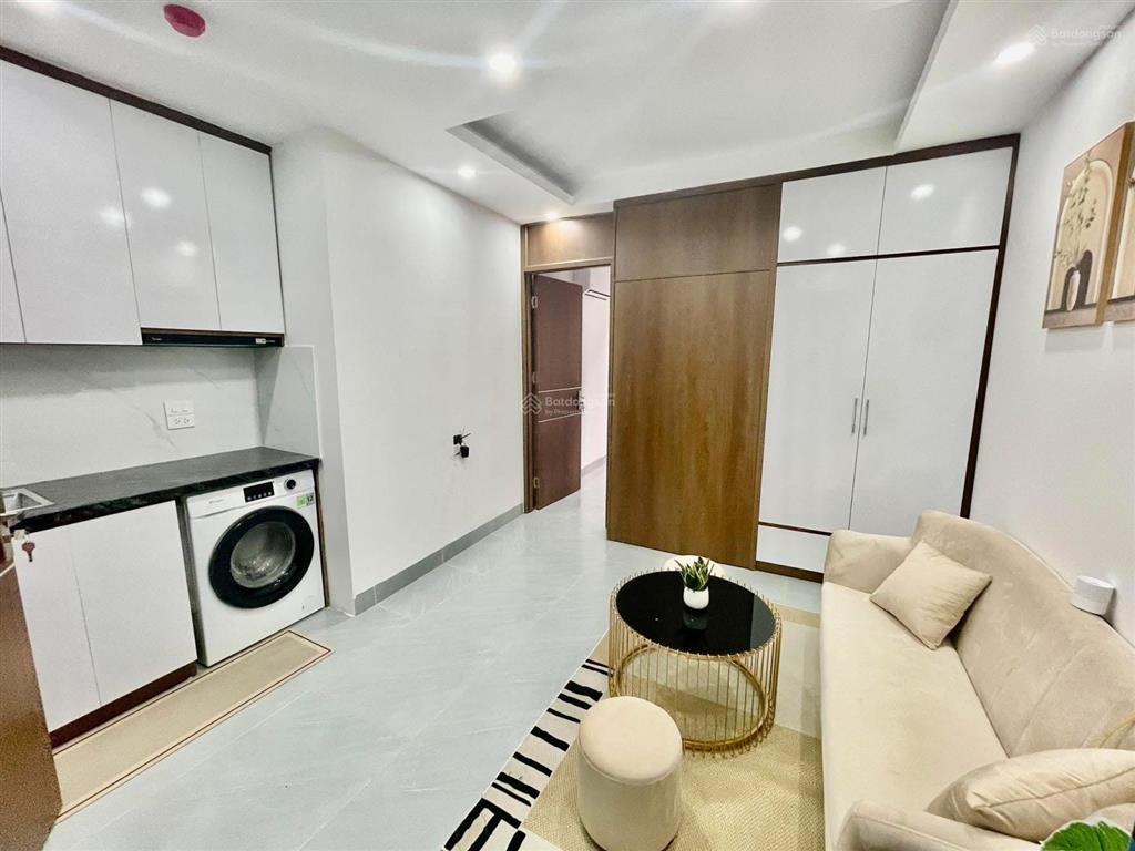 Siêu phẩm dòng tiền nhà phân lô kim mã liễu giai ba đình 75m 8 tầng dt 120tr/tháng 0972 472 ***