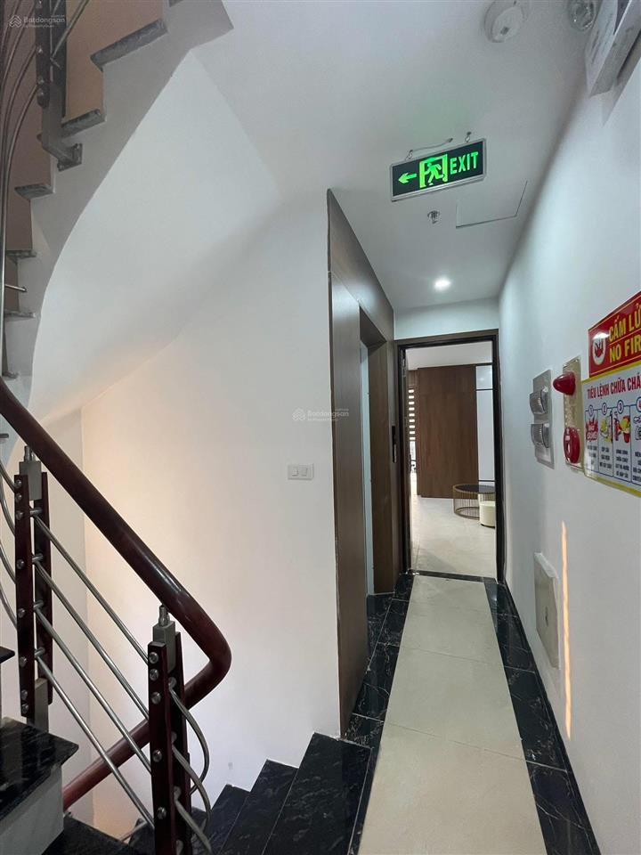 Siêu phẩm dòng tiền nhà phân lô kim mã liễu giai ba đình 75m 8 tầng dt 120tr/tháng 0972 472 ***