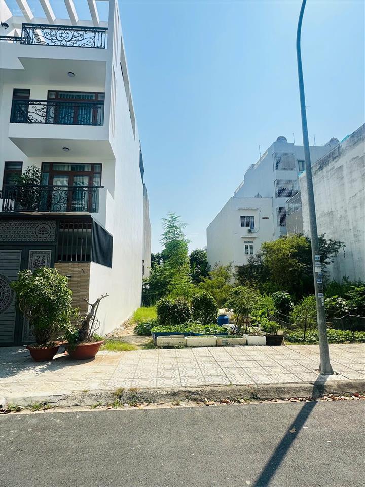 Bán lô đất nền đã có sổ riêng đường t12 tại khu đô thị an bình tân  0908 208 ***