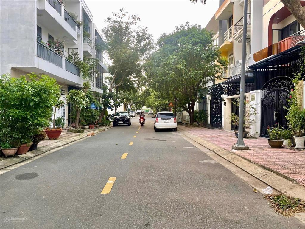 Bán lô đất nền dự án đường số 10 gần công viên tại kđt hà quang 2  0908 208 ***