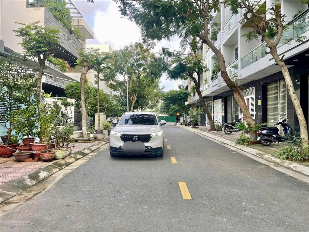 Bán lô đất nền dự án đường số 10 gần công viên tại kđt hà quang 2  0908 208 ***