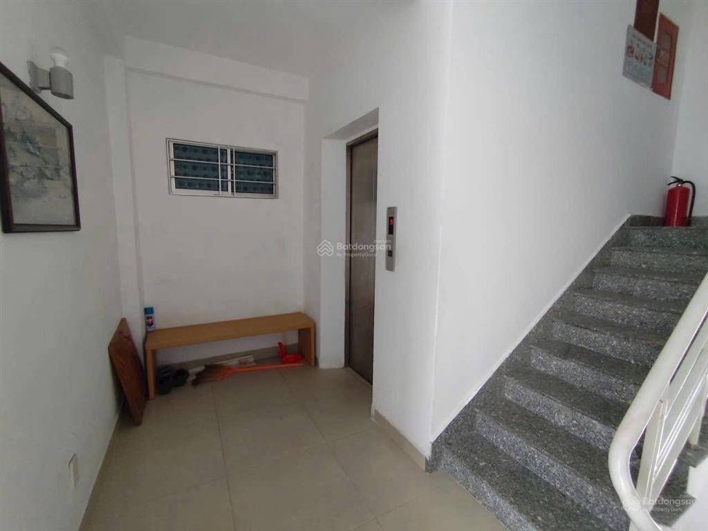 Bán khách sạn 7 tầng ngay biển trần phú có bãi tắm kinh doanh ổn định.  0908 208 ***