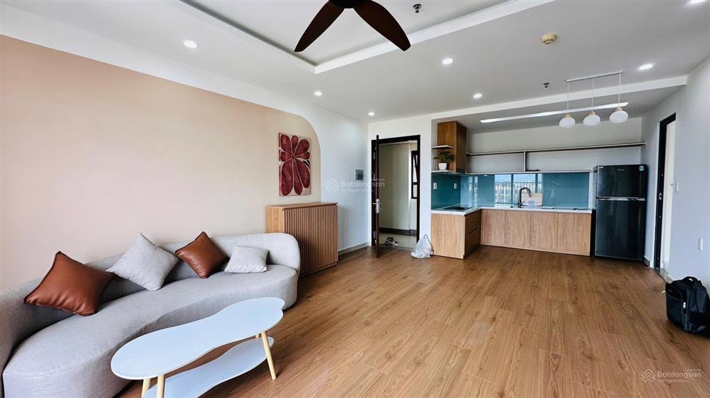 Bán căn góc 3 phòng ngủ vị trí đẹp view tố hữu tại ct2 vcn phước hải  0908 208 ***