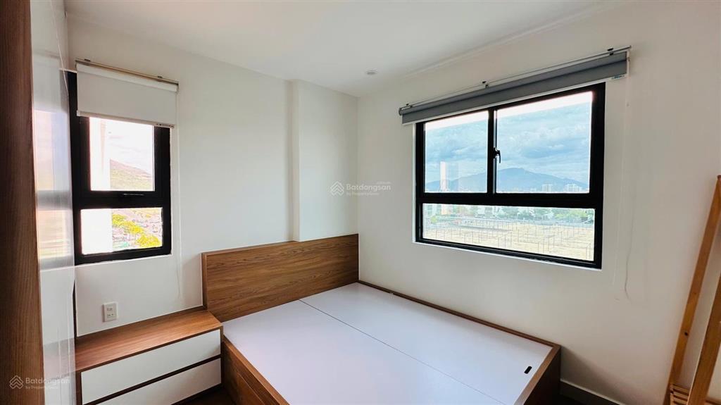 Bán căn góc 3 phòng ngủ vị trí đẹp view tố hữu tại ct2 vcn phước hải  0908 208 ***