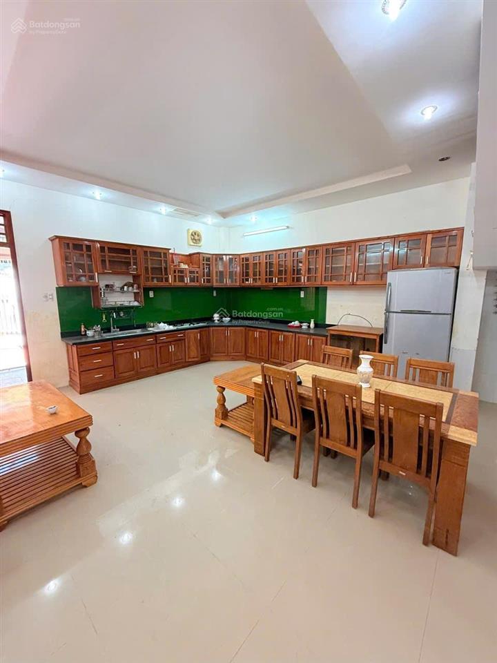 Bán nhà 2 tầng đường b6 tại khu tái định cư vĩnh điềm trung đã có sổ riêng.  0908 208 ***