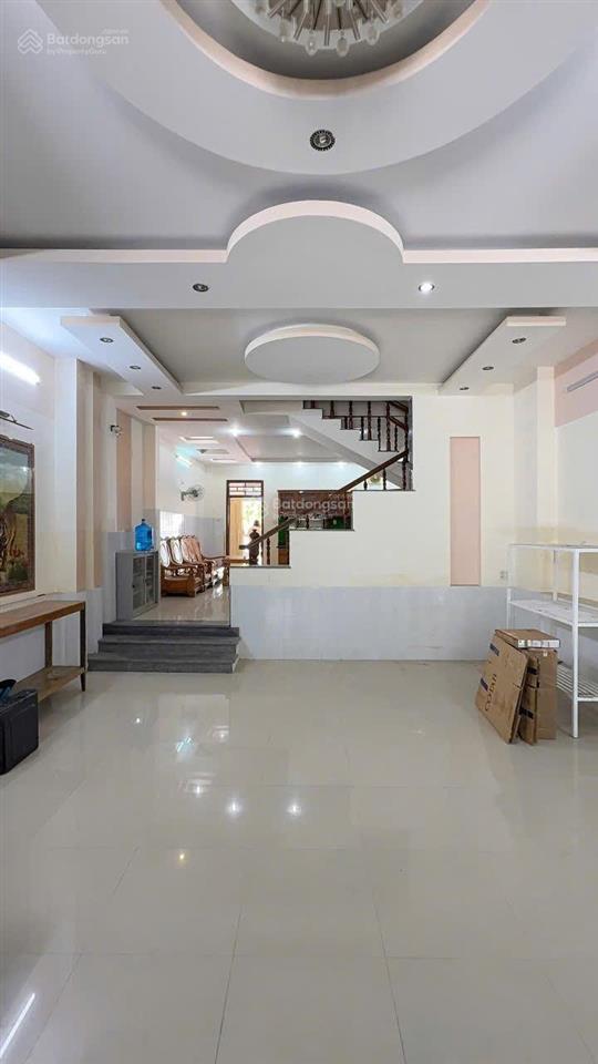 Bán nhà 2 tầng đường b6 tại khu tái định cư vĩnh điềm trung đã có sổ riêng.  0908 208 ***