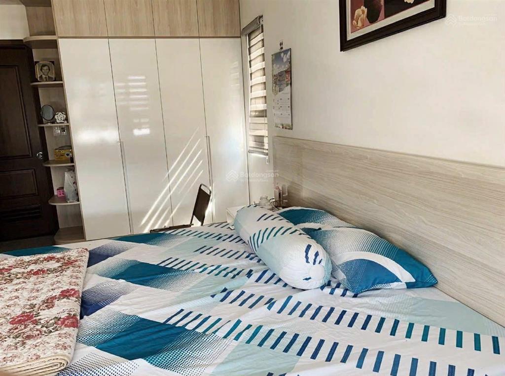 Bán căn chung cư 2 phòng ngủ full nội thất tại ct2 vcn phước hải  0908 208 ***