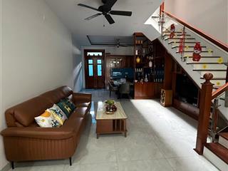 Cho thuê nhà nguyên căn đầy đủ nội thất đường số 6 tại kđt mỹ gia gói 2.  0908 208 ***