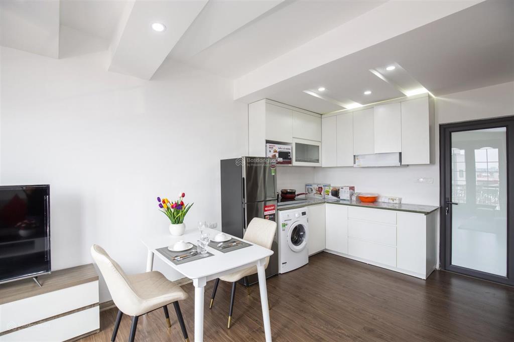 Tòa nhà sumitomo cho thuê căn hộ dịch vụ 1 ngủ 67m2 tại đào tấn gần lotte