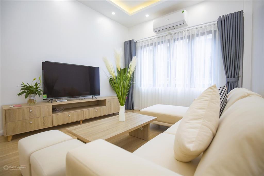 Tòa nhà cho thuê căn hộ dịch vụ 2ngủ 85m2 tại kim mã, đối diện hồ thủ lệ, gần lotte. 0909 632 ***