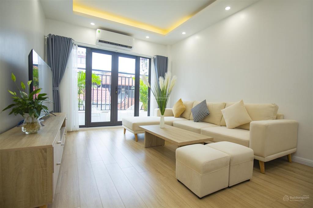 Tòa nhà cho thuê căn hộ dịch vụ 2ngủ 85m2 tại kim mã, đối diện hồ thủ lệ, gần lotte. 0909 632 ***