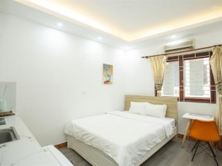 Tòa nhà sumitomo cho thuê căn hộ dịch vụ full đồ xách vali đến ở tại phố đào tấn