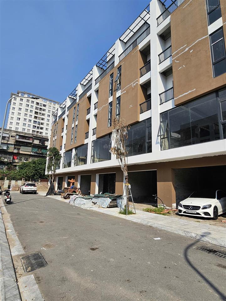 Bán biệt thự đẹp 270m2, 75 tỷ tại 61 phố lạc trung, vĩnh tuy, hai bà trưng, hà nội