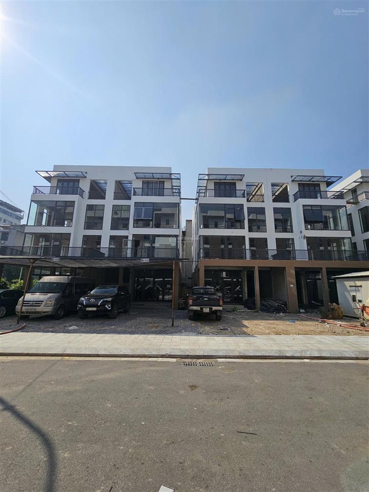 Bán biệt thự đẹp 270m2, 75 tỷ tại 61 phố lạc trung, vĩnh tuy, hai bà trưng, hà nội