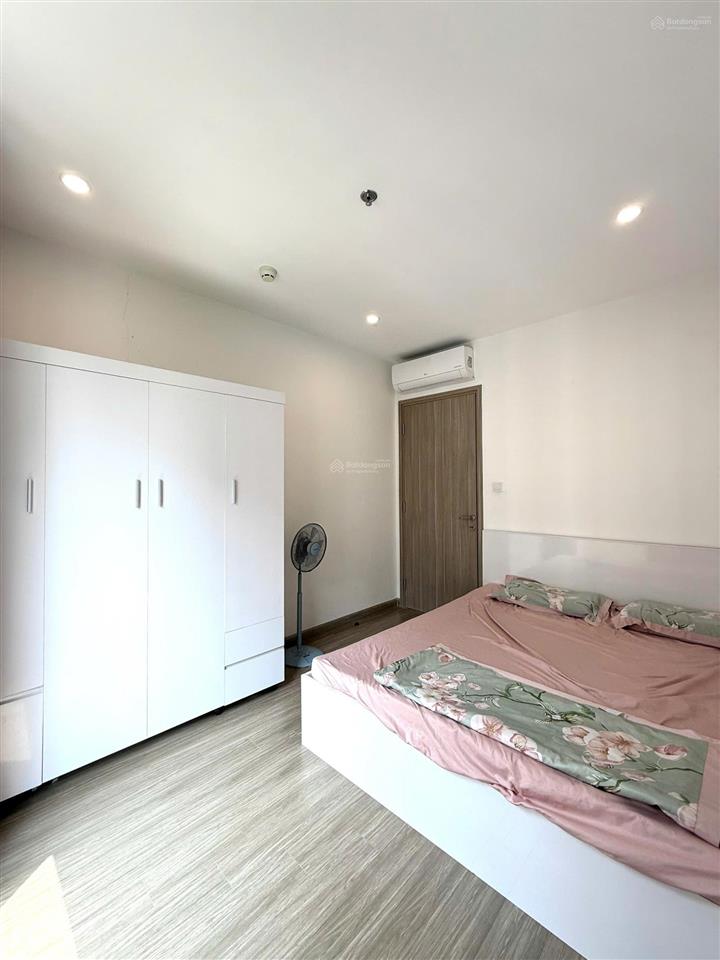 Cắt lỗ 400tr bán căn hộ origami tòa s6.03 1pn + | 52m² | full nội thất | sổ sẵn | giá tốt 2tỷ490