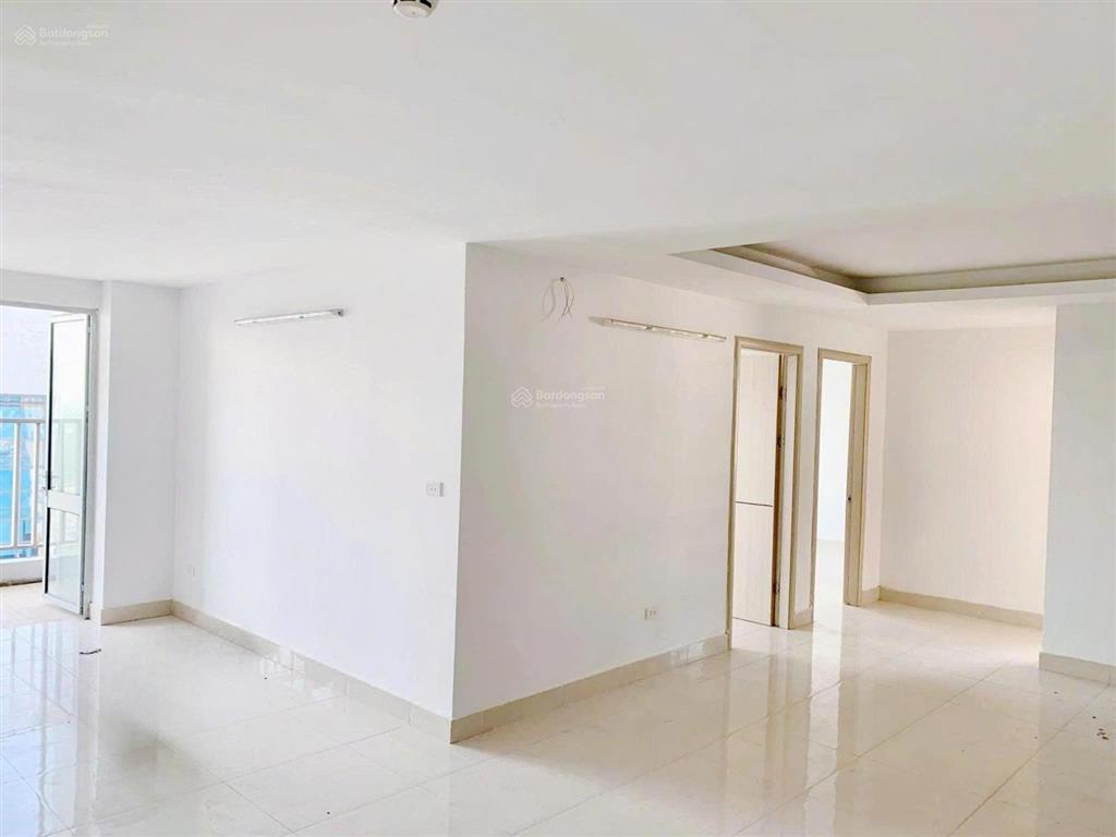 Bán căn hộ chung cư 115m2 tại c37  bộ công an, số 17 phố tố hữu, phường thanh xuân, hà nội