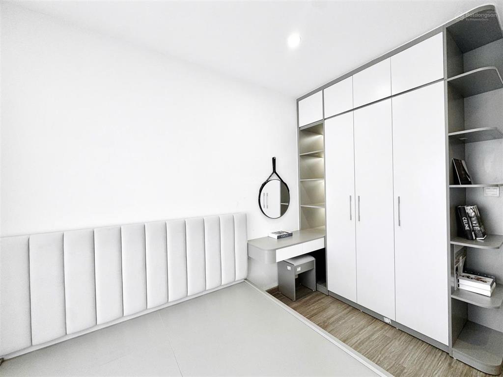 Giá cực rẻ cho căn 1pn+1 tầng đẹp view thoáng full đồ mới chỉ 3,2 tỷ dt to 48m2 thông thủy tại vhop