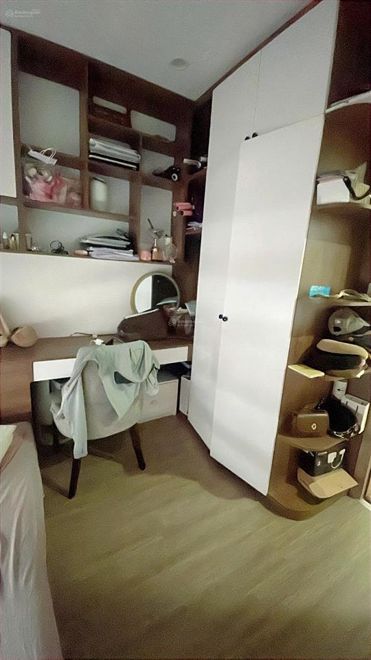 Chốt nhanh căn 3pn s2.06 tầng trung,hướng đông nam,sẵn sổ đỏ giá cực tốt chỉ 4,5tỷ tại vinhomes ocp