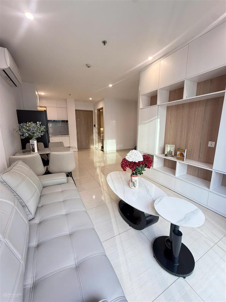 Giá cực hời  đầu tư ngay căn 1pn+1 tầng trung 48m2 thông thủy full đồ xịn đẹp hướng đông nam vip
