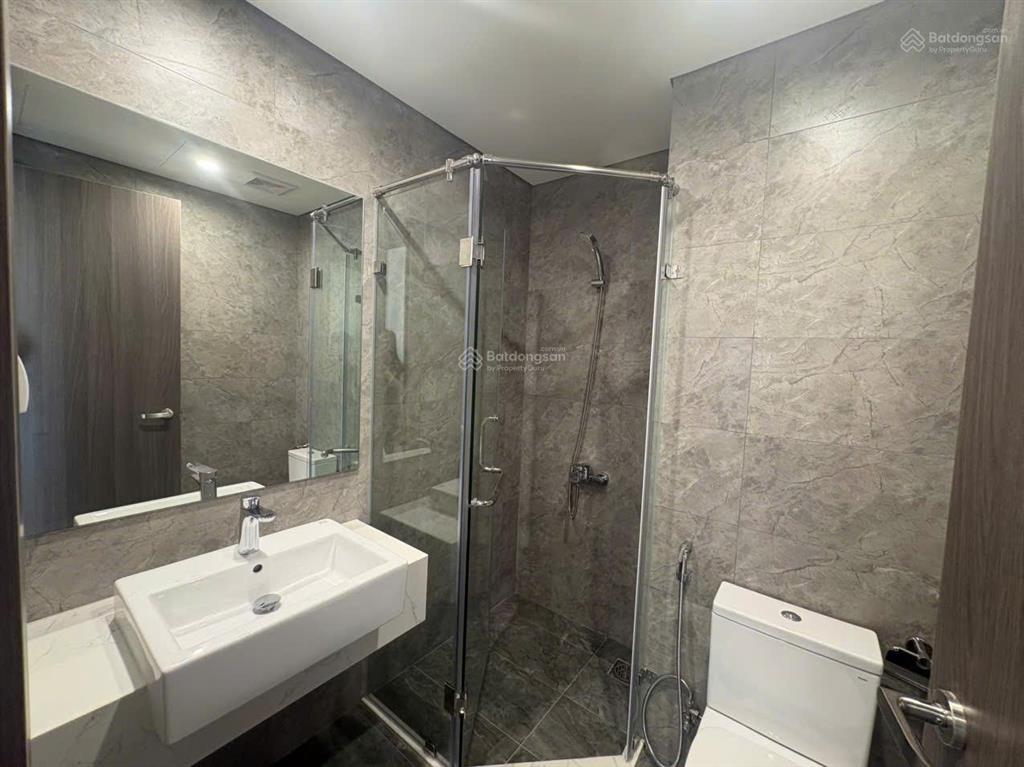 Giá cực sốc cho căn góc 2pn tầng trung view thoáng tại beverly giá chỉ 4,4 tỷ, nhà mới tinh xịn sò