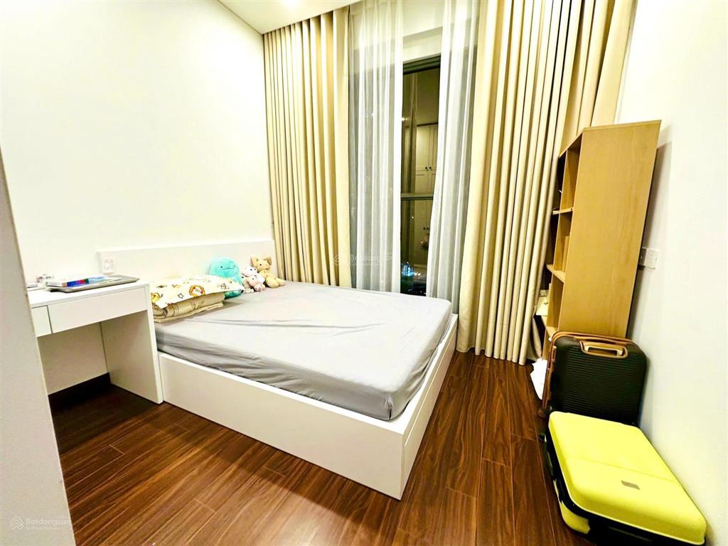 Giá bán rẻ  nhanh cho ch 3pn 2wc tầng thấp full đồ xịn đẹp giá chỉ 5,35 tỷ tại masteri waterfront