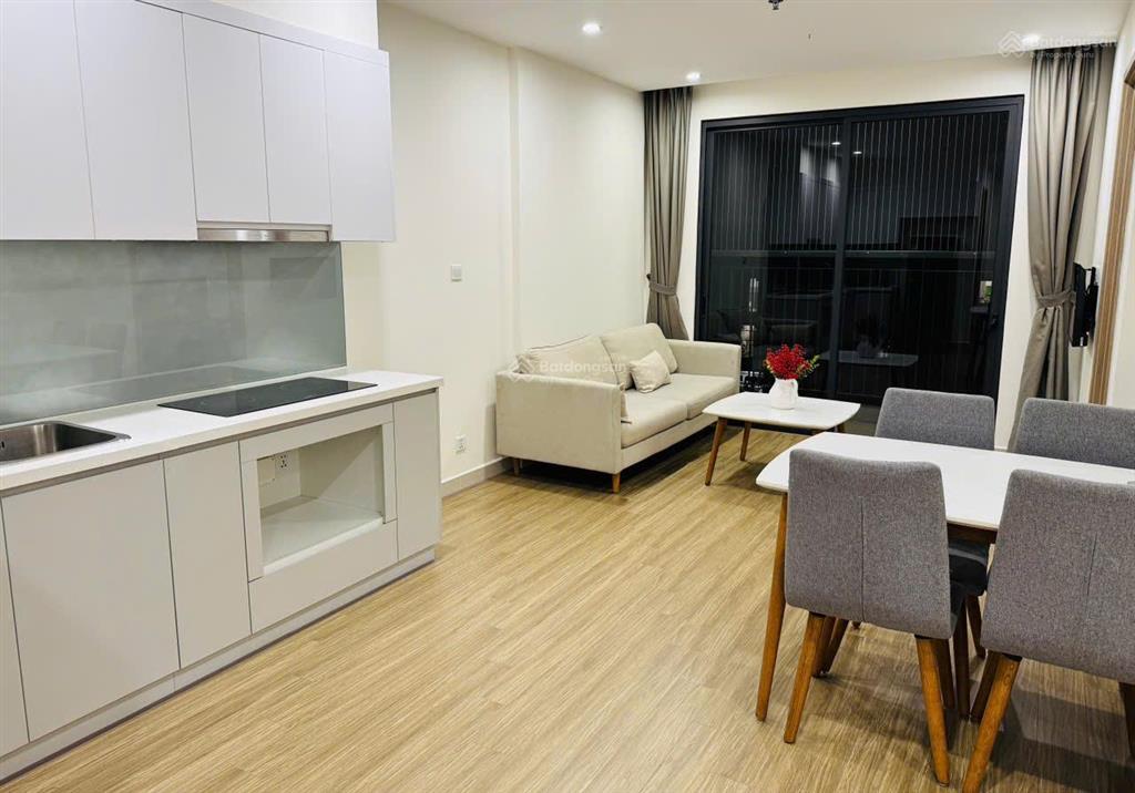 Rẻ bất ngờ căn 2pn2wc tầng cao view thoáng chỉ 3,08tỷ full đồ xịn đẹp tại vinhomes ocp1,sẵn hđ thuê