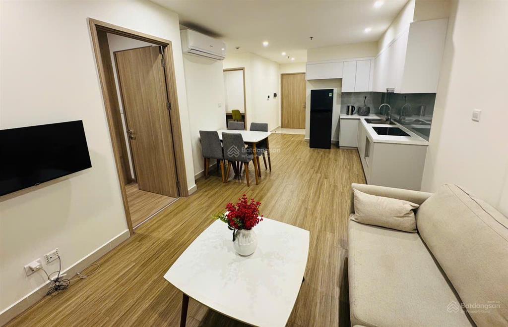 Rẻ bất ngờ căn 2pn2wc tầng cao view thoáng chỉ 3,08tỷ full đồ xịn đẹp tại vinhomes ocp1,sẵn hđ thuê