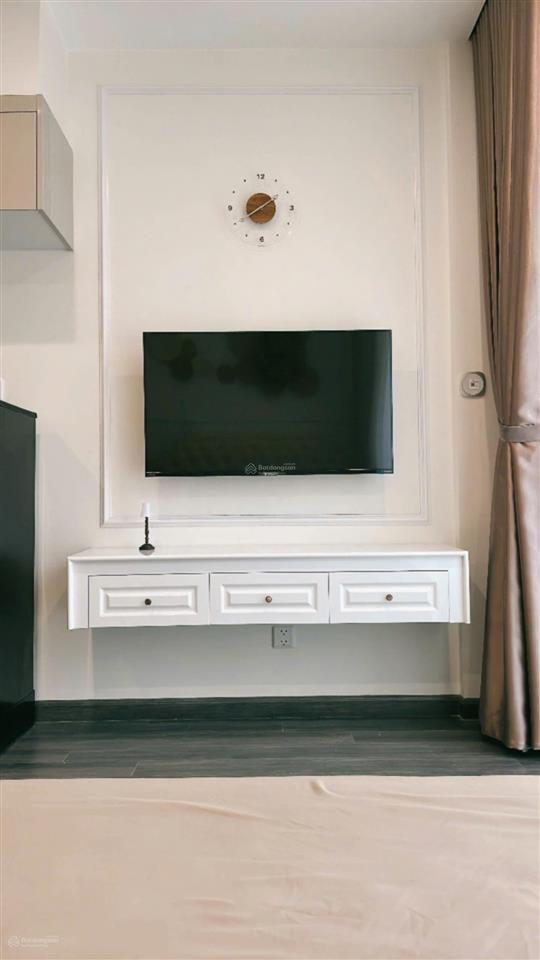 Giá chỉ 1,9 tỷ cho căn studio 27m2 tầng đẹp view thoáng full đồ xịn phân khu the zenpark cao cấp