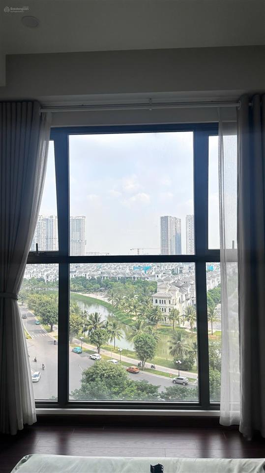 Căn góc 3pn2wc tầng đẹp tòa h1 giá chỉ 5,5 tỷ tại masteri waterfront view hồ ngọc trai cực thoáng