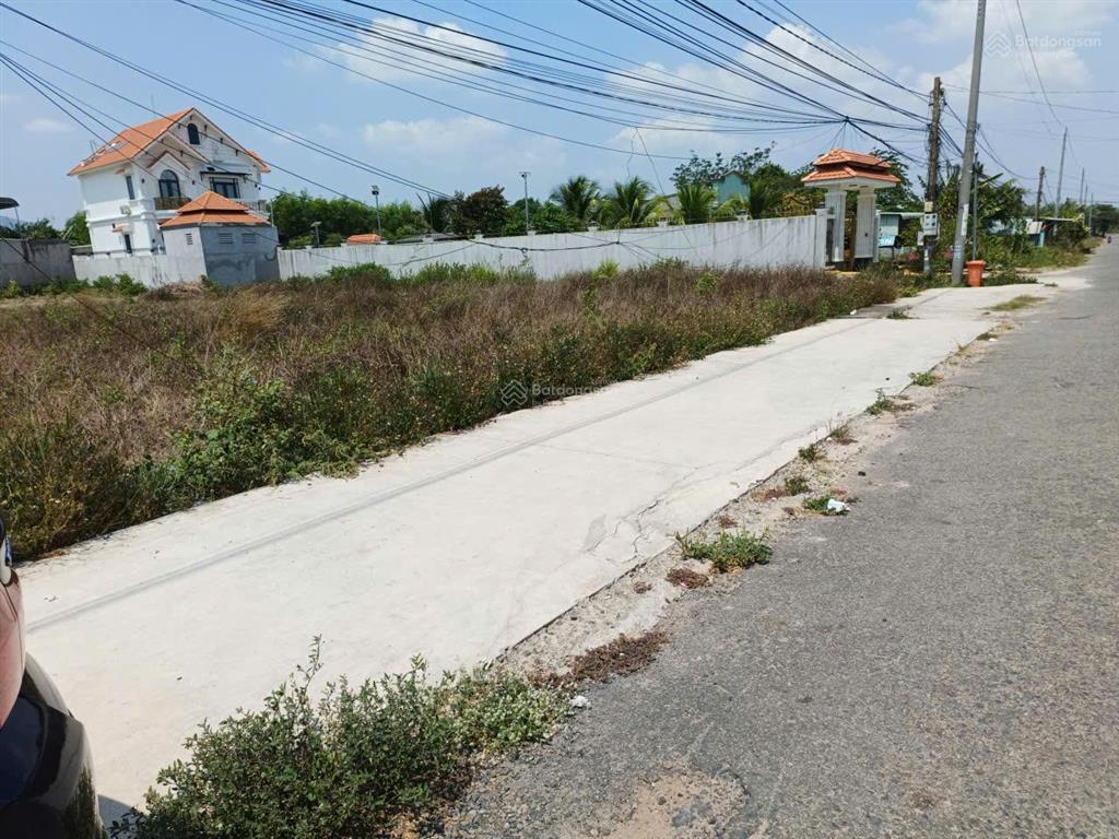 Đón đầu công nghiệp  sở hữu đất vàng sát vách cao tốc