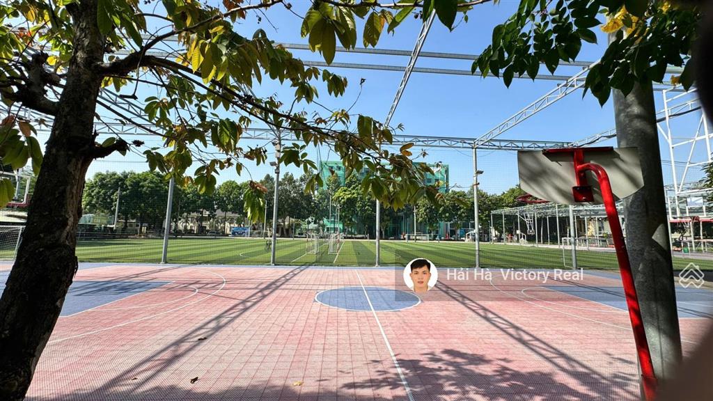 Bán nhà hẻm 348 hoàng văn thụ, p4, tân bình  dt 4.4 x 17.5m, nhà 2 tầng, đối diện trường cao đẳng