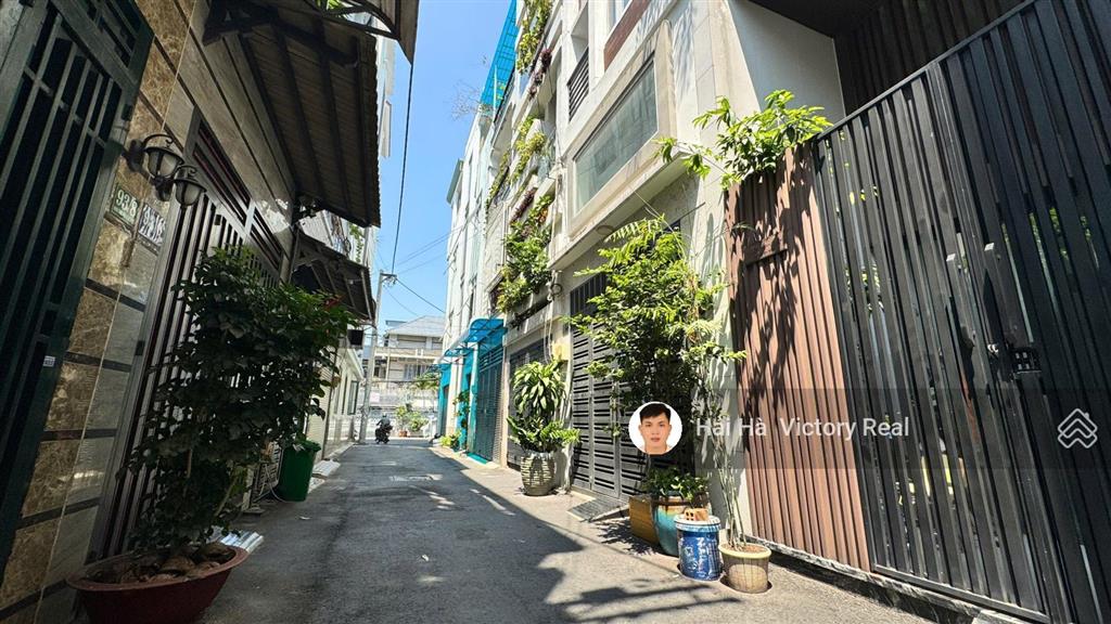 Bán nhà đường nguyễn trọng tuyển, gần lăng cha cả  lê văn sỹ, p2, tân bình  dt đất 5m x 17m