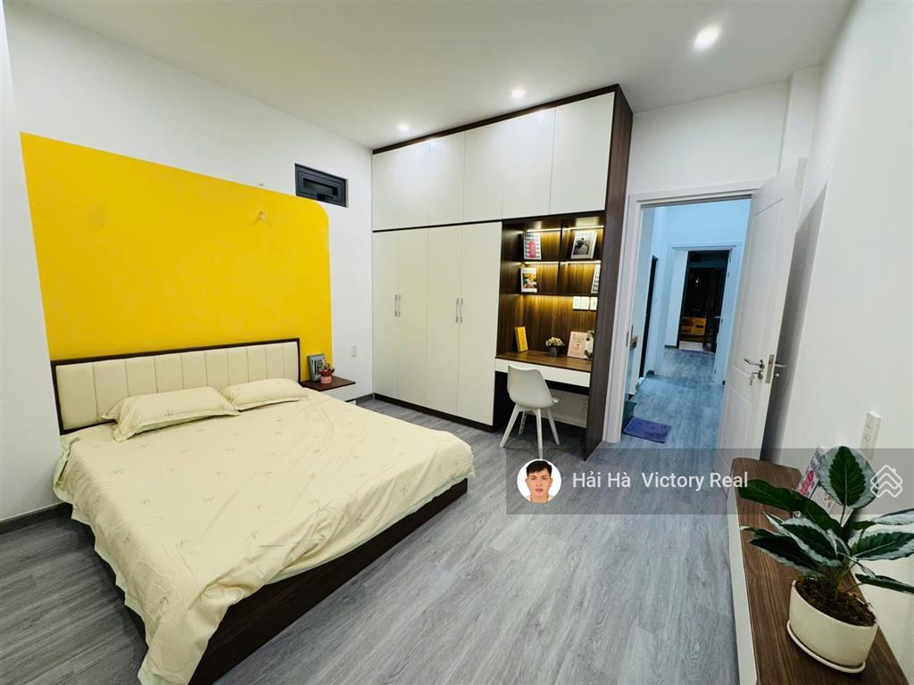 Bán nhà vị trí kinh doanh ngay chợ võ thành trang (bà quẹo)  dt 4x16.1m nhà 3 tầng mới vào ở ngay
