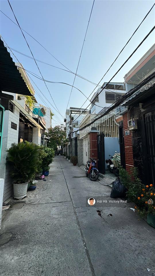 Bán nhà đường đồng đen thông ra trường chinh  dt 4x22m, nhà 2 tầng đúc btct kiên cố vào ở ngay