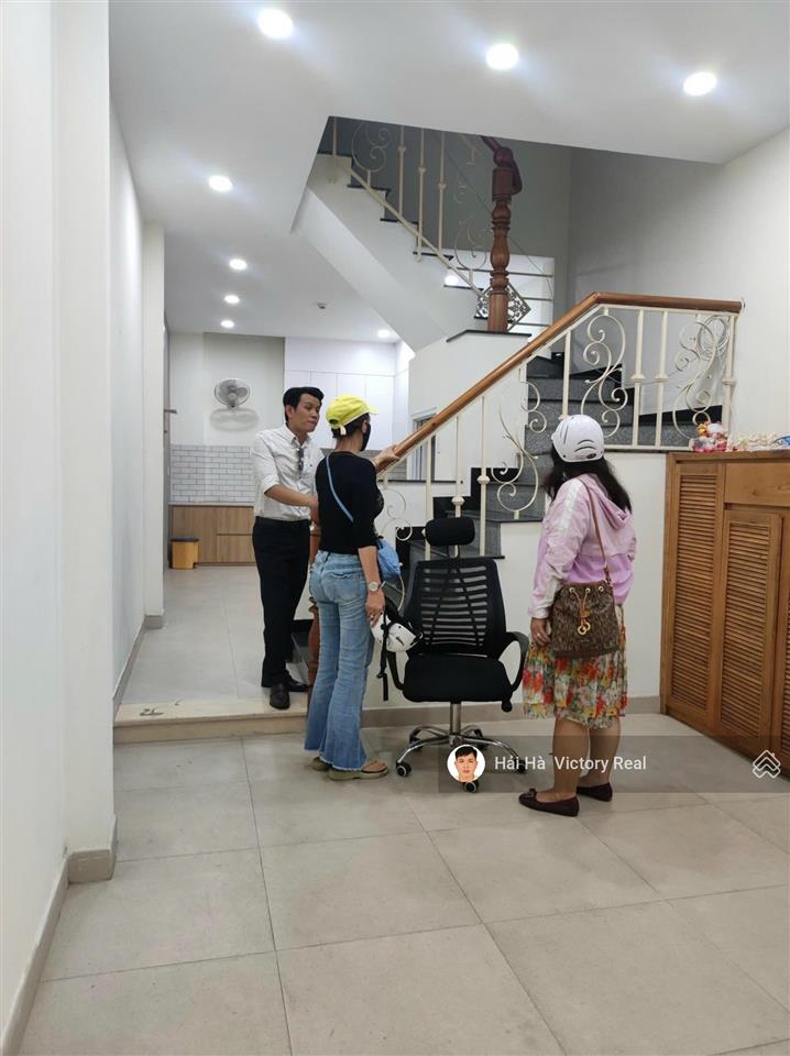 Bán nhà đẹp đường đồng xoài, thông đường bình giã  tân bình  dt 52 m2 dt sàn 172 m2  3tầng + st