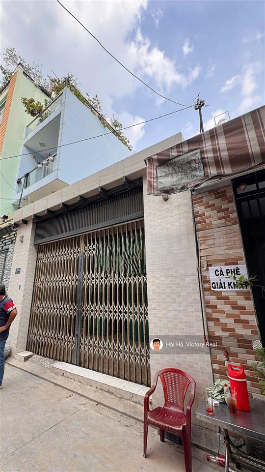 Bán nhà hẻm 373 lý thường kiệt, sát bên cư xá lữ gia  bắc hải. dt 5.3 x 16m khu dân cư đẹp và sang